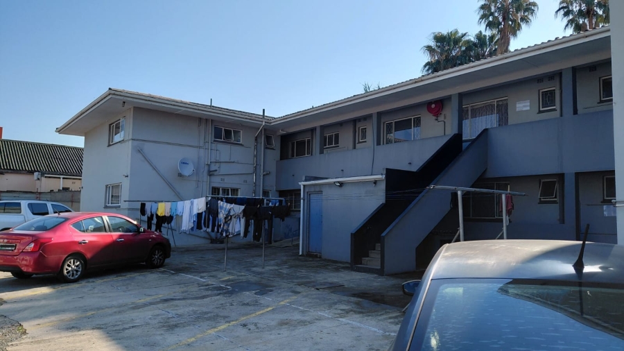 To Let 3 Bedroom Property for Rent in Southernwood Eastern Cape